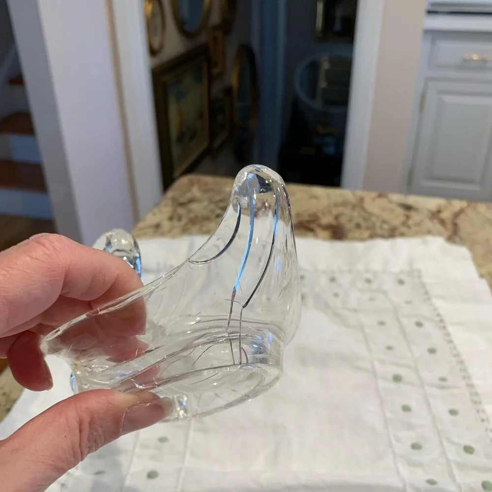 Vintage Swan soap dish